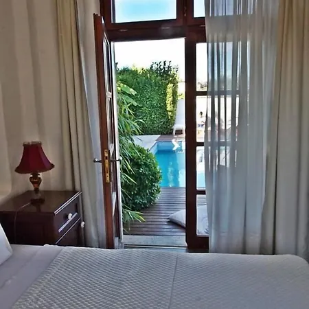 Alenos Boutique Отель 2*